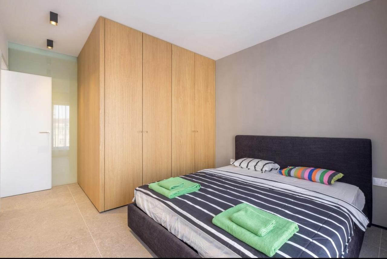 City Apartments - Mall Of Sofia & Metro Station Εξωτερικό φωτογραφία